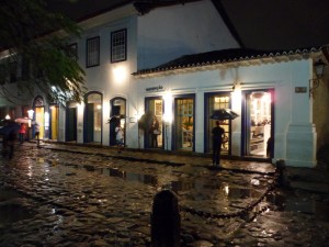 Paraty à noite