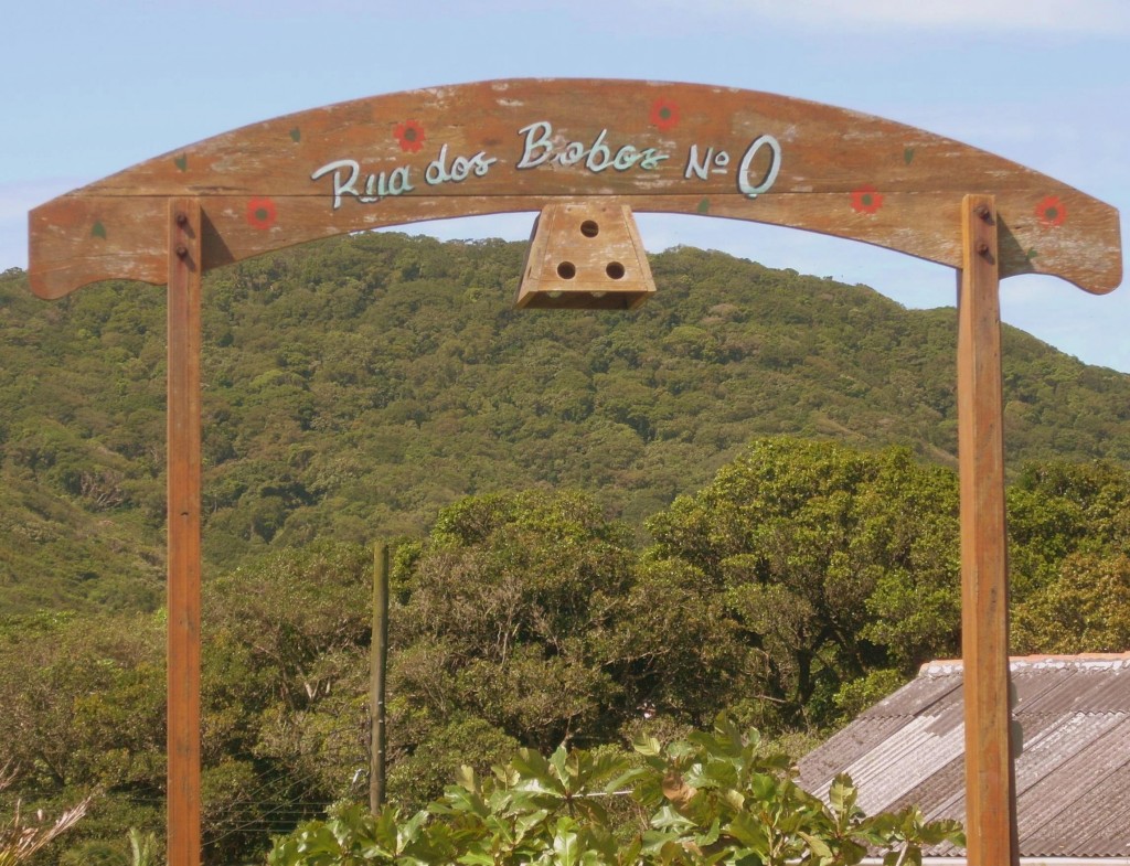 Rua dos Bobos, n° 0. - Mochileiro das Maravilhas